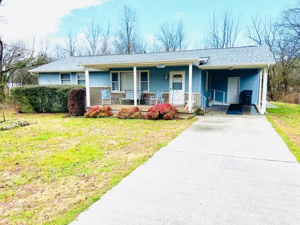 3017 Birchwood Rd, Knoxville, TN 37921