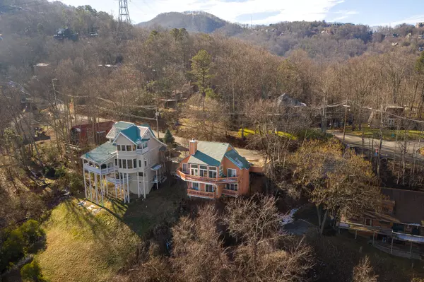 Gatlinburg, TN 37738,1409 Arbon DR