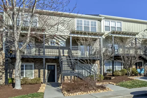 1105 Tree Top WAY #APT 1730, Knoxville, TN 37920