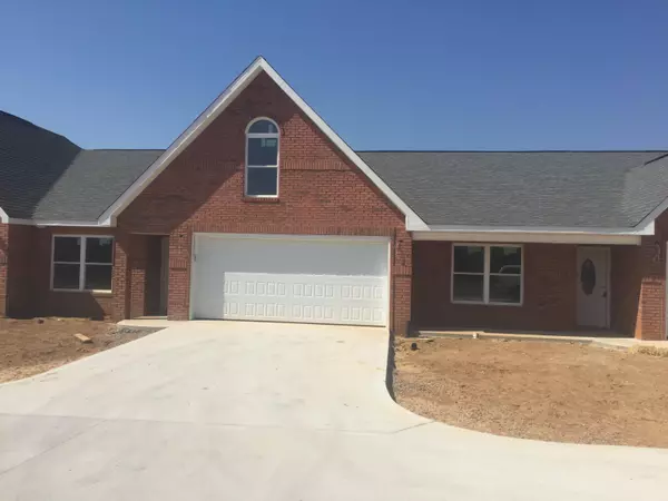 2553 Keeneland DR, Maryville, TN 37803