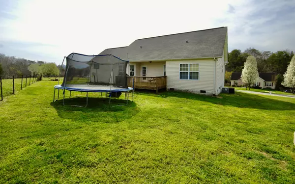Corryton, TN 37721,325 Monday Rd