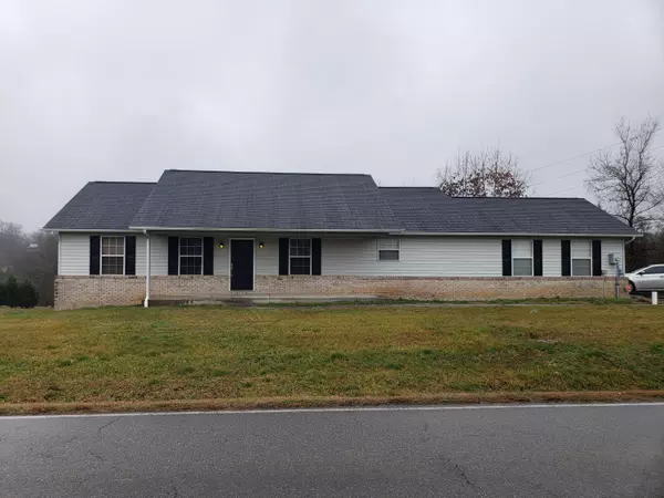 3851 Miser Station Rd, Louisville, TN 37777