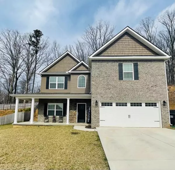 3138 Oakwood Hills LN, Knoxville, TN 37931