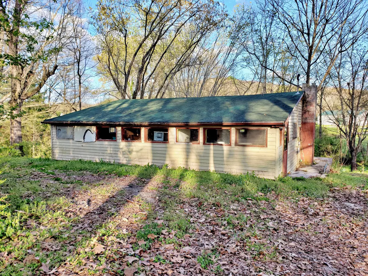 Ten Mile, TN 37880,108 Indian Mound Lane LN