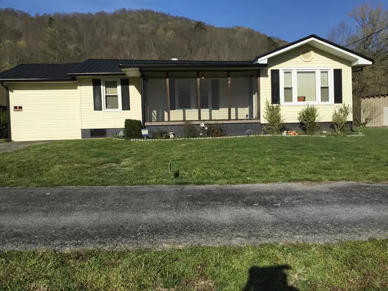 26 Old Bell High Rd, Pineville, KY 40977