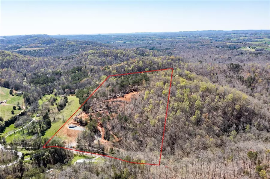 390 Griffith Branch Rd, Madisonville, TN 37354