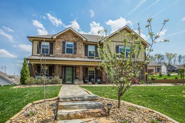 Lenoir City, TN 37772,991 Conner LN