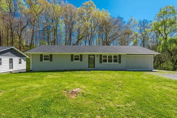 136 Dusty LN, Powell, TN 37849