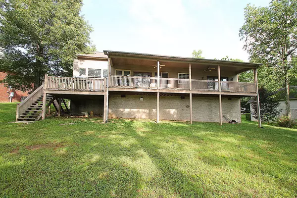 Crossville, TN 38571,561 Deer Creek DR