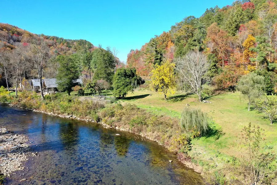 Rafter Rd, Tellico Plains, TN 37385