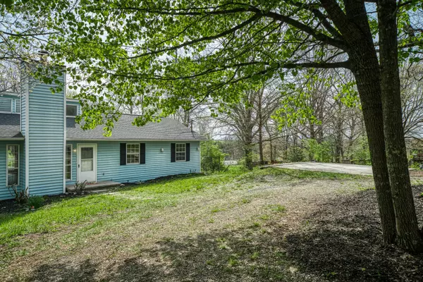 Crossville, TN 38571,512 Fox Creek Rd