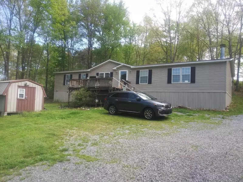 2401 Reed Springs Rd, Philadelphia, TN 37846