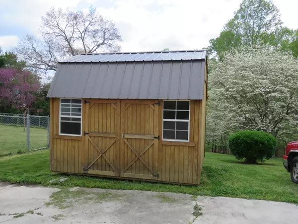 Lafollette, TN 37766,395 Morton Rd