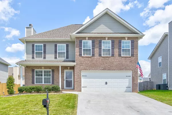 2746 Lucky Leaf LN, Knoxville, TN 37924