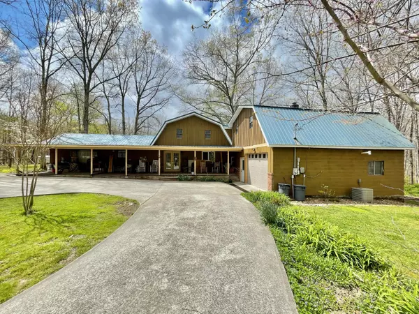 Deer Lodge, TN 37726,209 Perkins Tr