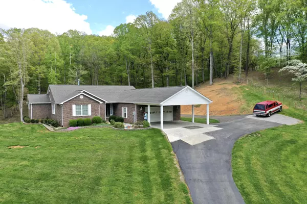 Dandridge, TN 37725,415 Cline Rd