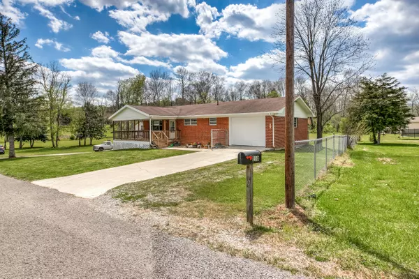 Lafollette, TN 37766,210 Meadowbrook LN