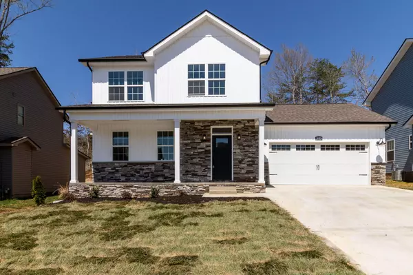 1449 Dream Catcher DR, Knoxville, TN 37920