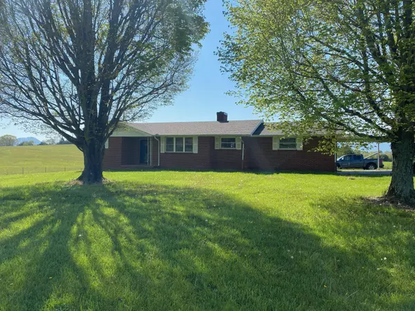 1705 Tazewell PIKE, Corryton, TN 37721