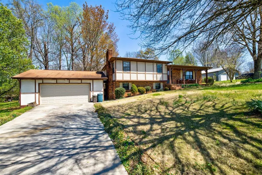 163 Tango DR, Madisonville, TN 37354