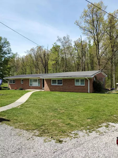 6555 CROSSVILLE HWY, Sparta, TN 38583