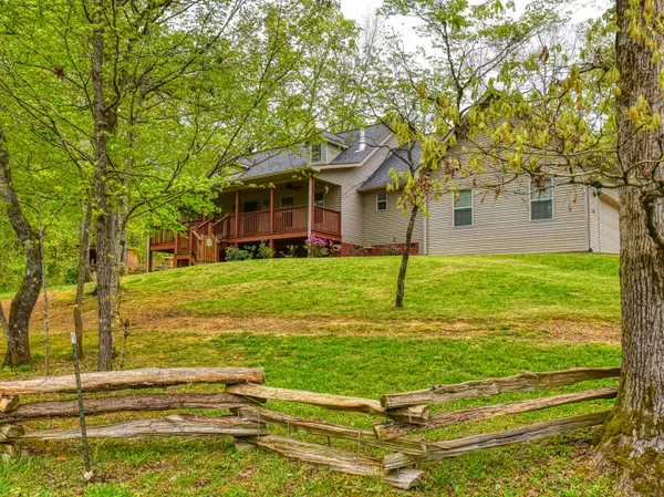 Walland, TN 37886,575 Adams Rd