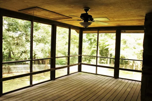 Rutledge, TN 37861,847 County House Rd
