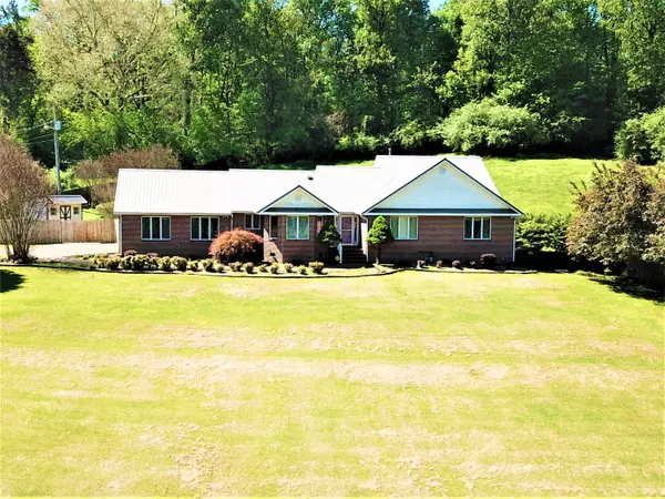 241 County Road 197, Athens, TN 37303