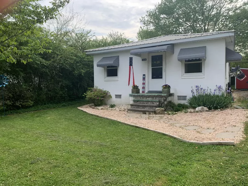 304 Greenwood CIR, Madisonville, TN 37354