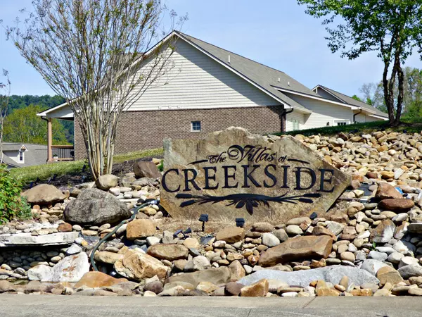 Dandridge, TN 37725,3026 Villas Creekside DR