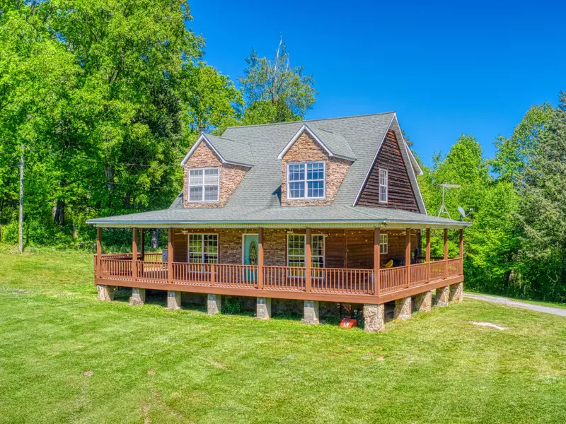 212 Barlow Rd, Clinton, TN 37716