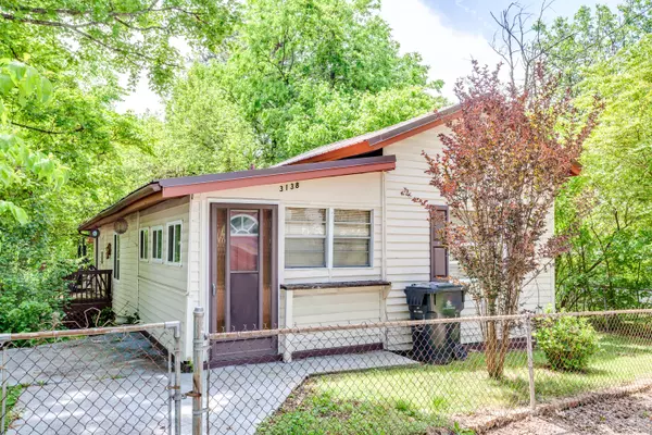 3138 Vandeventer Ave, Knoxville, TN 37919