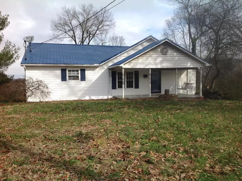 415 Forrest Ave, Clinton, TN 37716