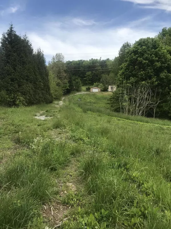 Corryton, TN 37721,6414 Maloneyville Rd