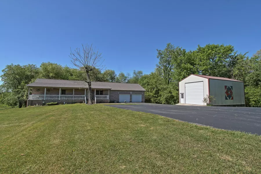 3824 Rugby Pike, Allardt, TN 38504