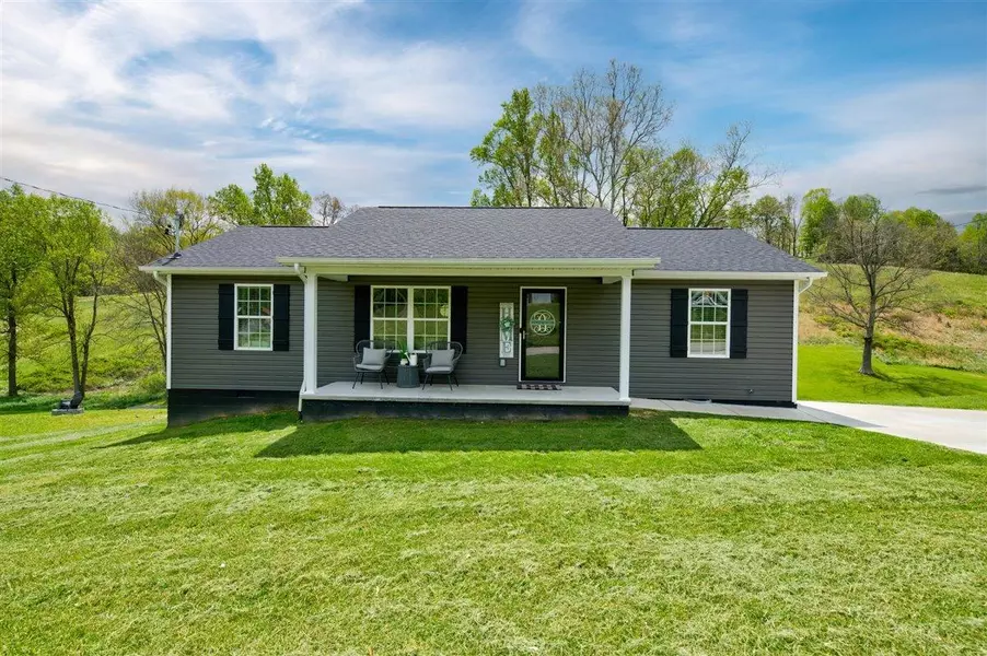 406 Hubbs Grove Rd, Maynardville, TN 37807