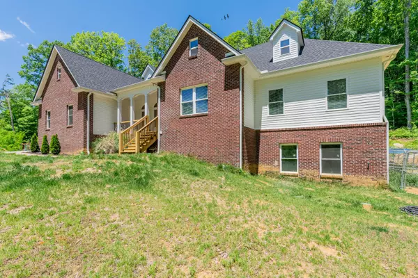 3116 Deerfield DR, Louisville, TN 37777