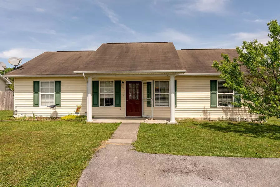 212 Gray Slate CIR, Sevierville, TN 37876