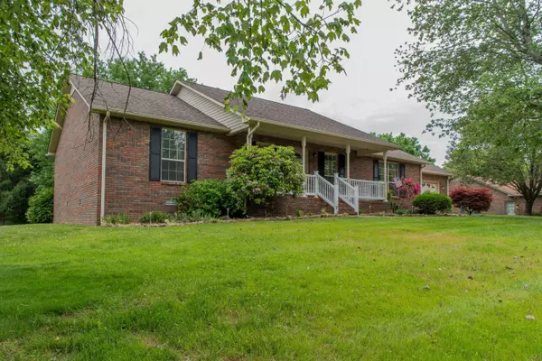 1424 Newhall CIR, Cookeville, TN 38501