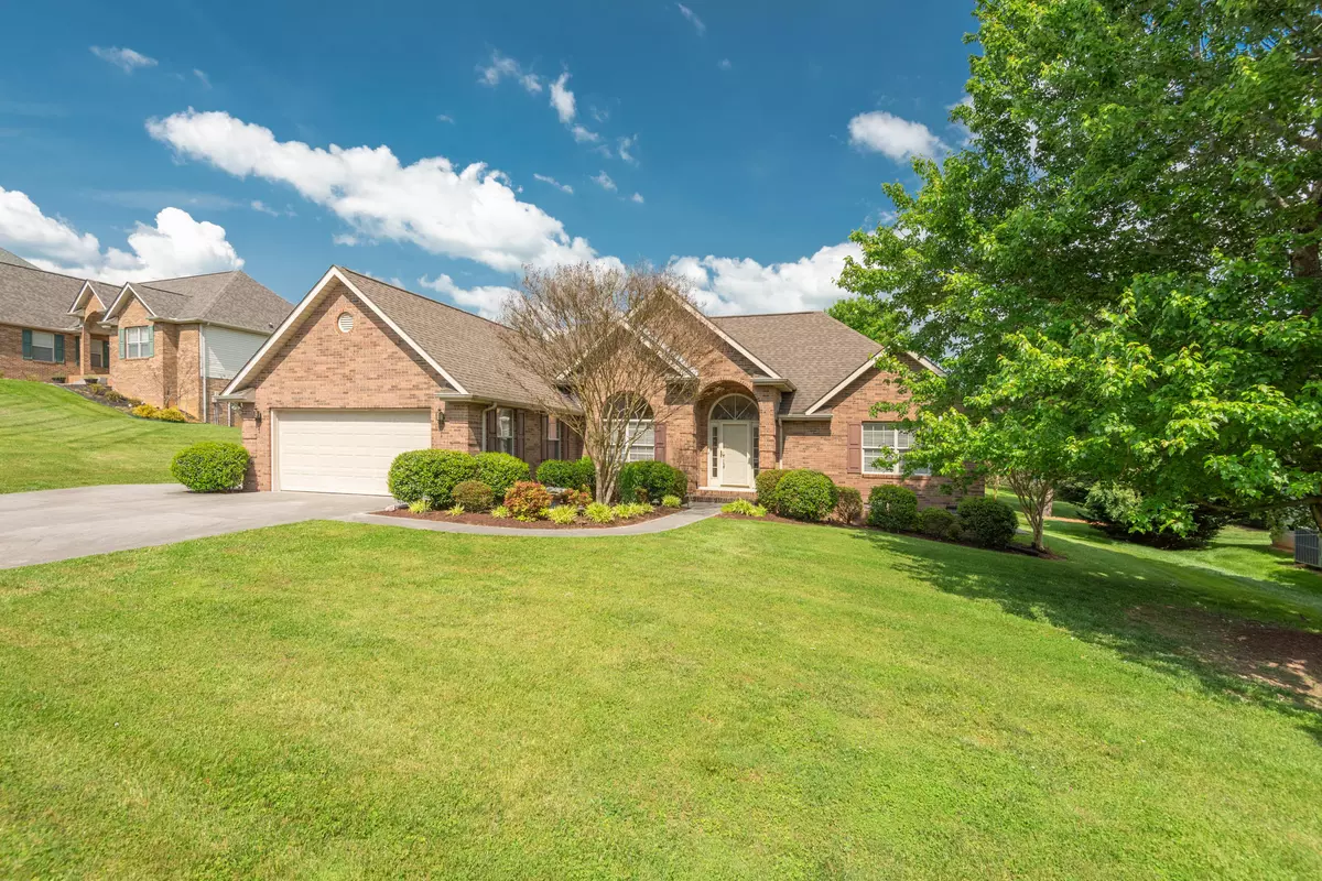 Corryton, TN 37721,7406 Deer Lodge LN