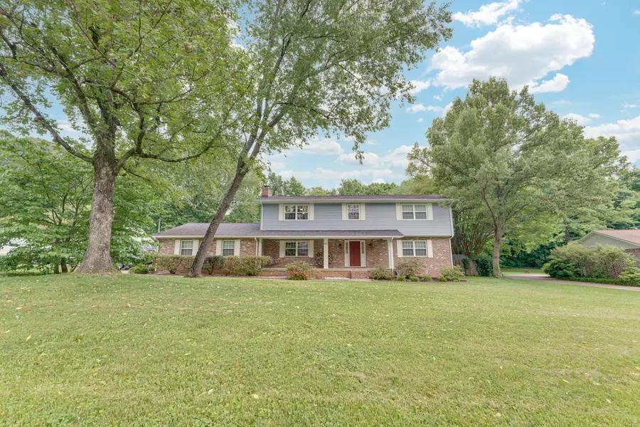 727 Pine Valley Rd, Knoxville, TN 37923