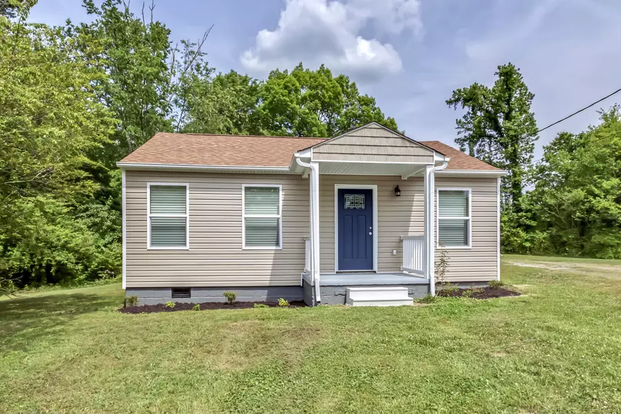 113 Long DR, Harriman, TN 37748