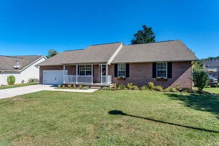 524 Pebble Creek Rd, Knoxville, TN 37918