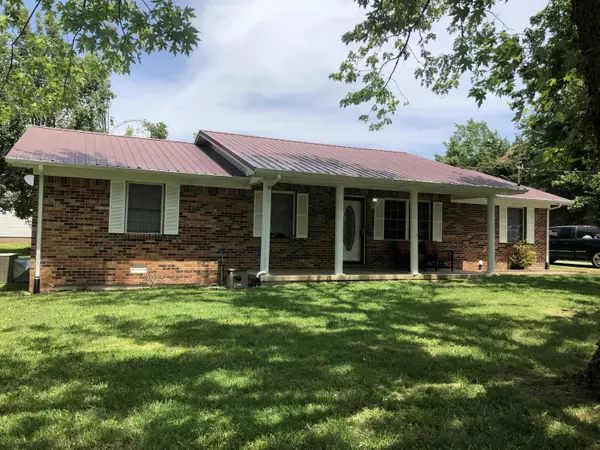 Livingston, TN 38570,212 Austin CIR