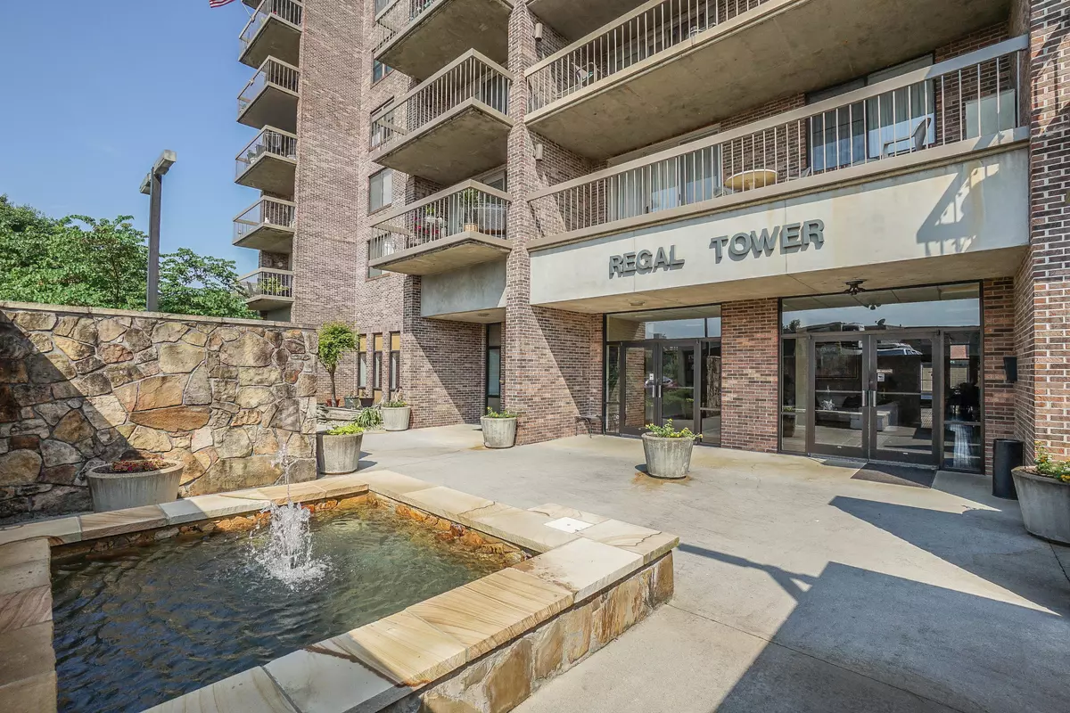 Maryville, TN 37804,504 Regal Tower