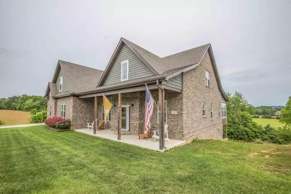 Lenoir City, TN 37772,240 Williamsburg DR