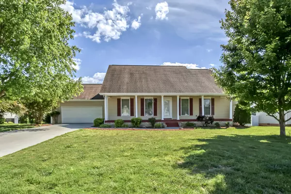 225 Wind Chase Drive, Madisonville, TN 37354