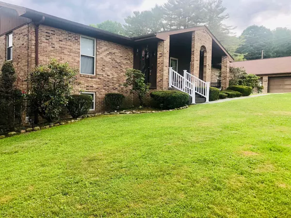 159 GLORIA DR, Tazewell, TN 37879