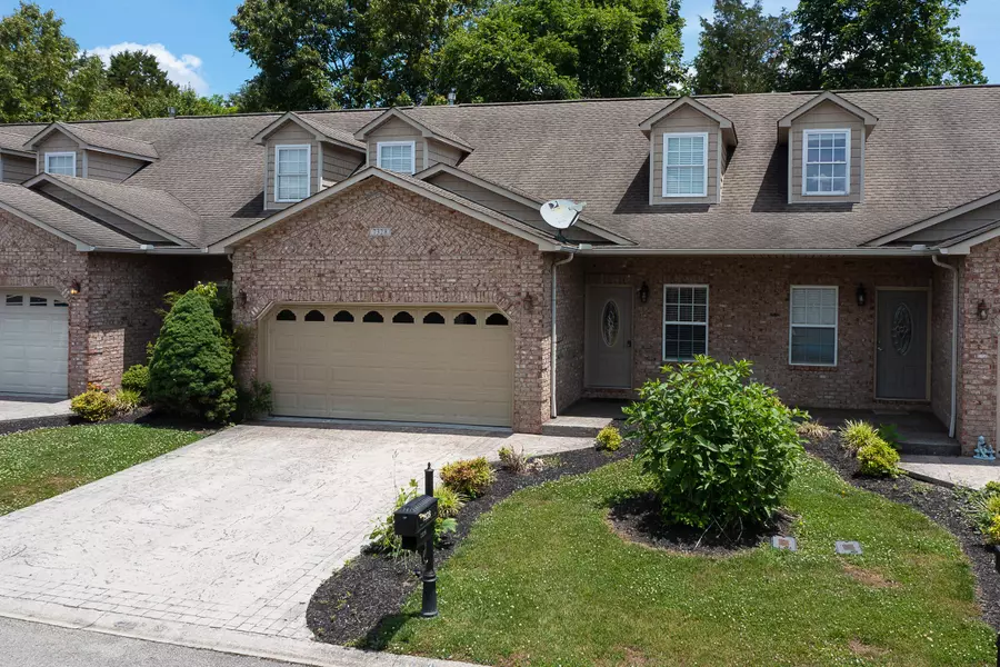 7328 English Park WAY, Corryton, TN 37721