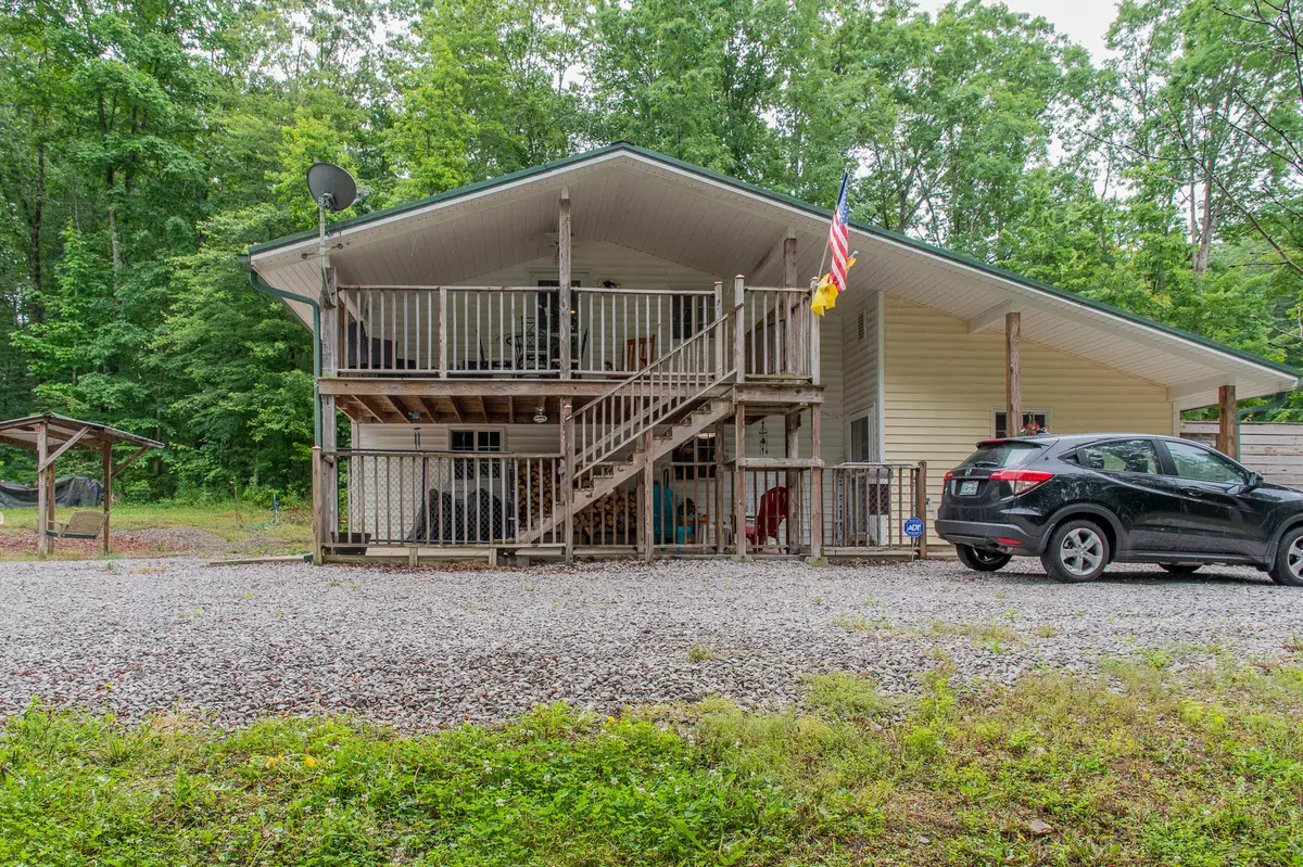 Crossville, TN 38572,839 Turkey Blind Rd
